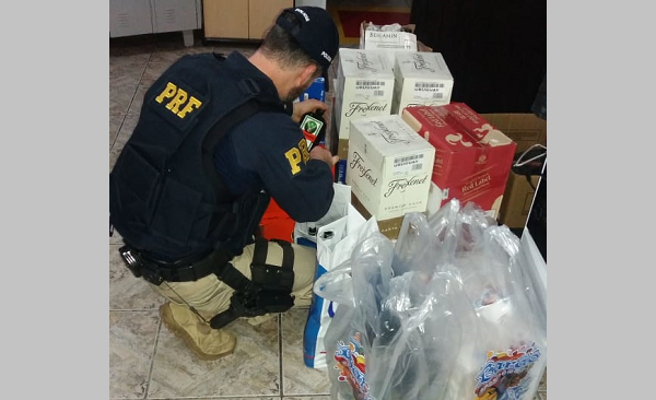 PRF apreende bebidas contrabandeadas em Rosário do Sul
