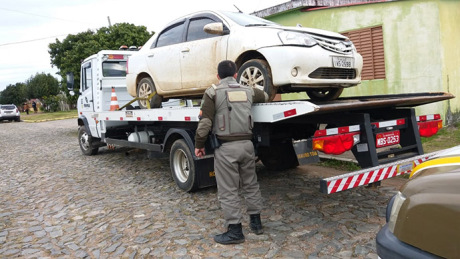 Perseguição termina em acidente no interior de Vila Nova do Sul
