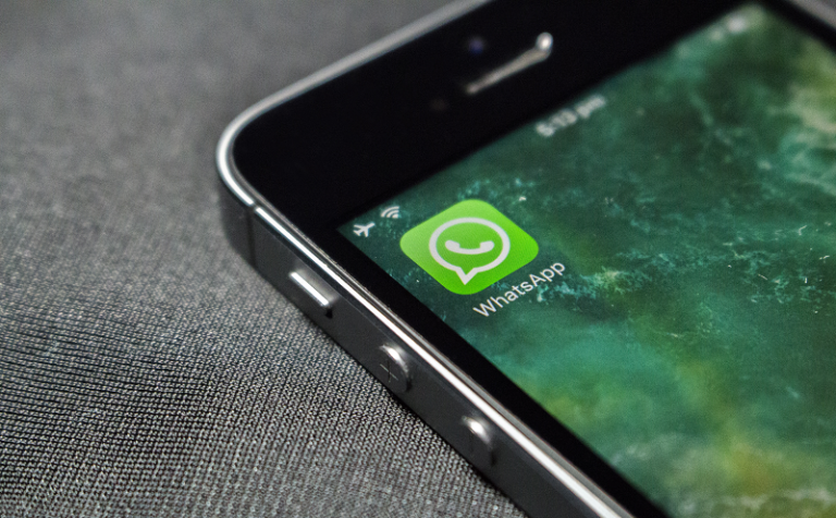RGE avança com a digitalização e implementa atendimento via WhatsApp