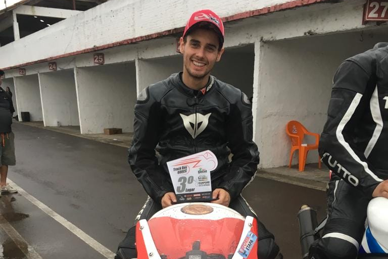 Sepeense conquista boa colocação em etapas do gaúcho de Motovelocidade