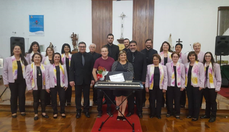 Coral Vozes da Pulquéria canta em Pelotas