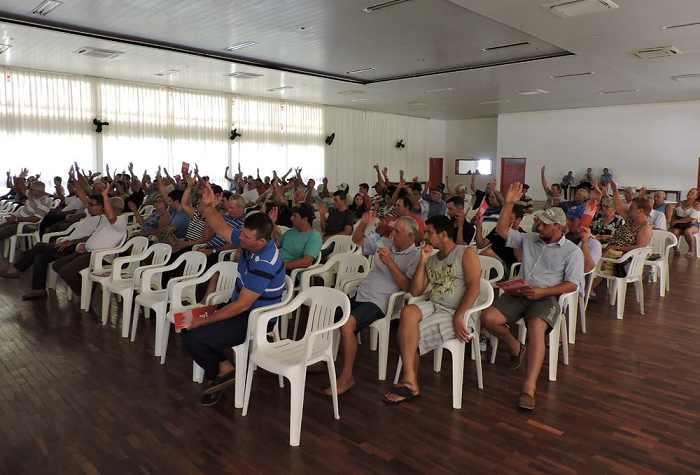 Associados da Cotrisel aprovam balanço de 2018 durante assembleia
