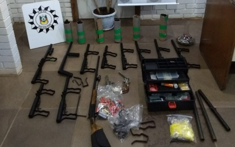 Polícia descobre “oficina” de armas em Cachoeira do Sul