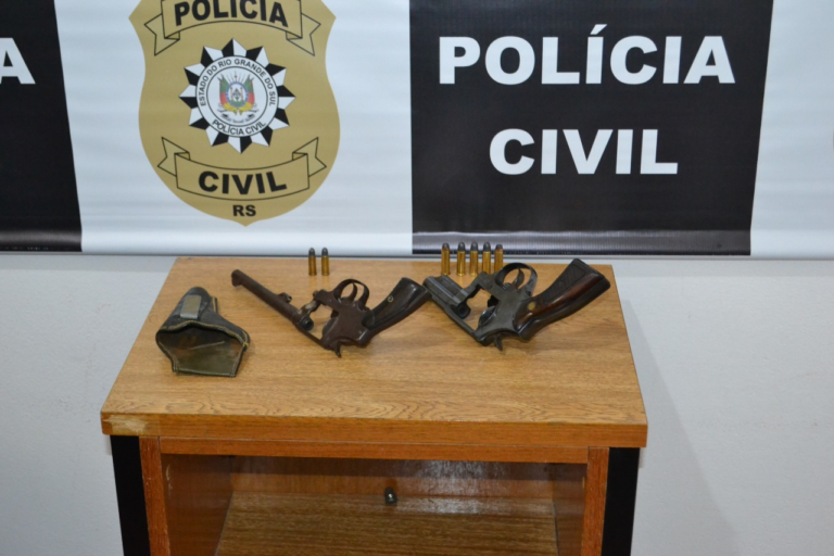 Ação policial apreende armas em Restinga Sêca