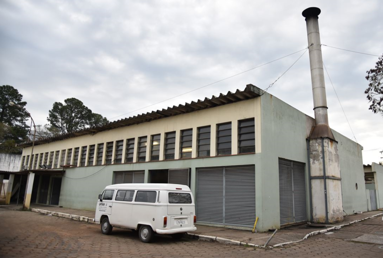 Homem que teve corpo queimado em caldeira é transferido para Porto Alegre