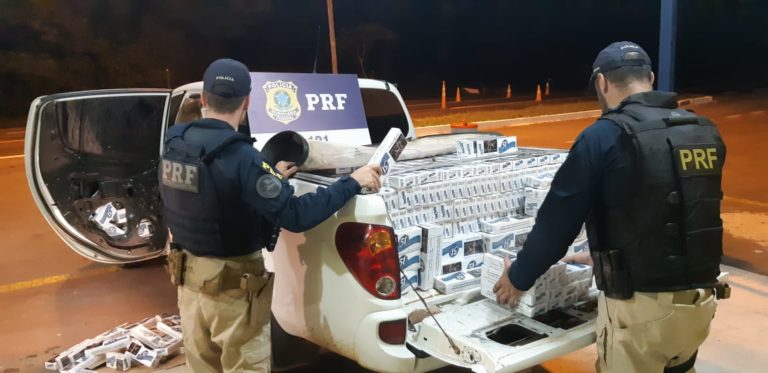 PRF apreende carga de cigarro, recupera veículo roubado e prende criminoso em Santa Maria