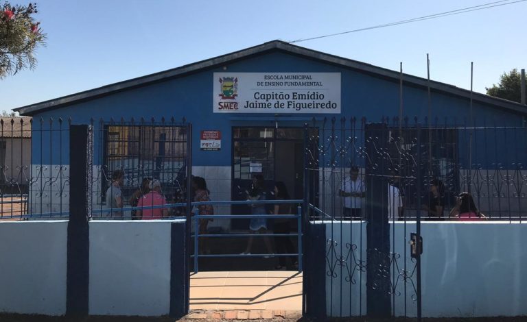 Escola Capitão Emídio Jaime de Figueiredo passa a ter gestão do Município