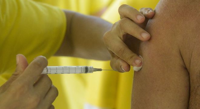 Idosos receberão vacina contra gripe em casa em São Sepé