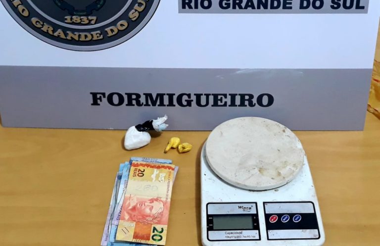 Brigada Militar de Formigueiro prende casal por tráfico de drogas