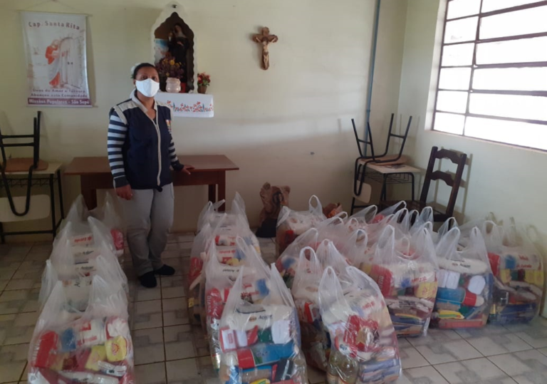 Cestas básicas são distribuídas para famílias quilombolas de São Sepé