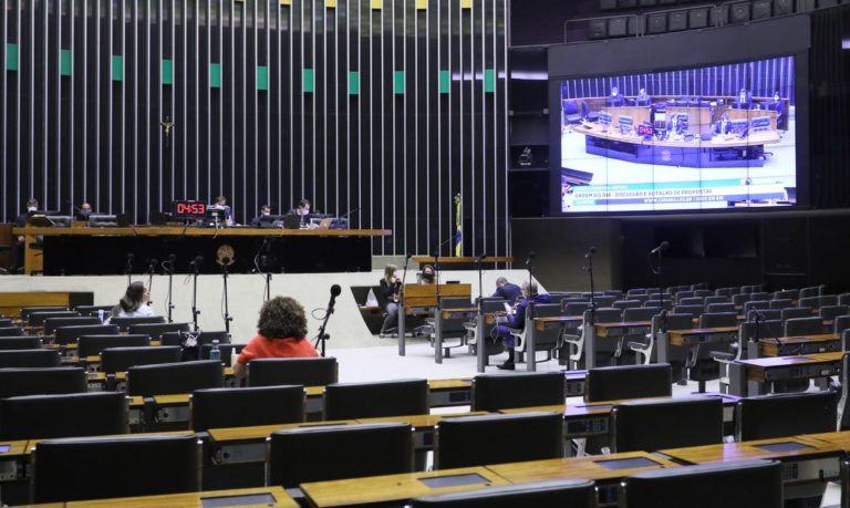 Câmara dos Deputados aprova PEC do novo Fundeb em 2º turno