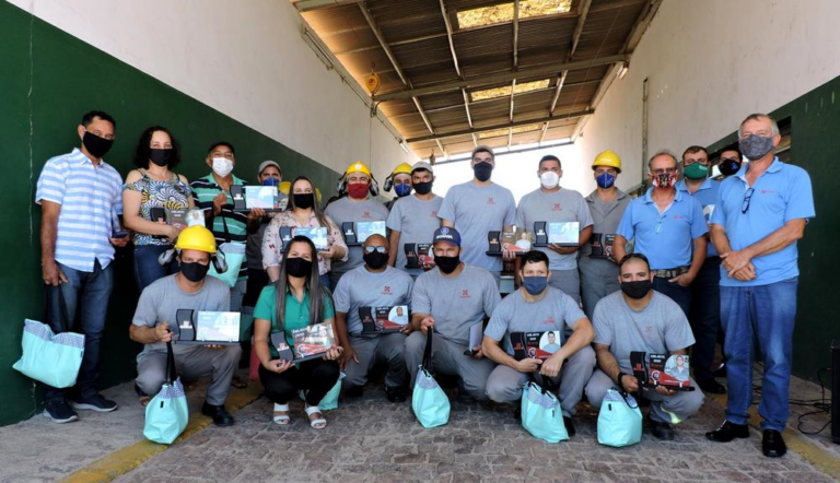 Cotrisel realiza homenagem aos colaboradores “Jubilados 2020”