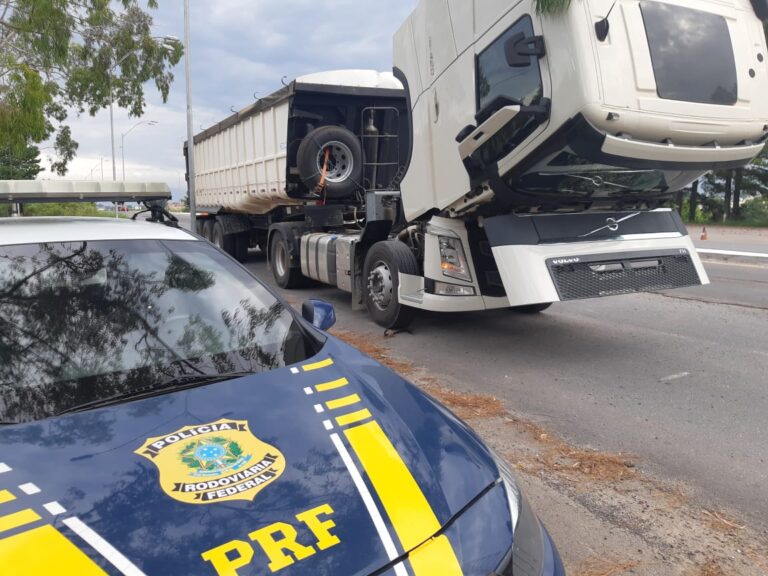 Motorista é preso com carreta roubada na BR-392
