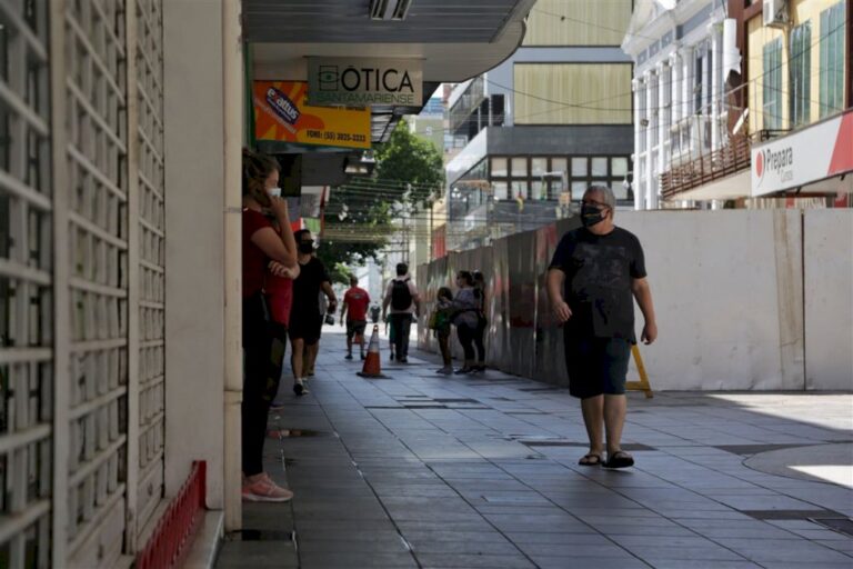 Liminar que pedia reabertura do comércio não essencial é negada pela Justiça