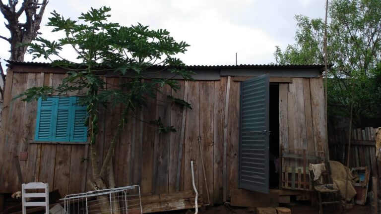 Família busca ajuda para reformar casa no Bairro Cristo Rei