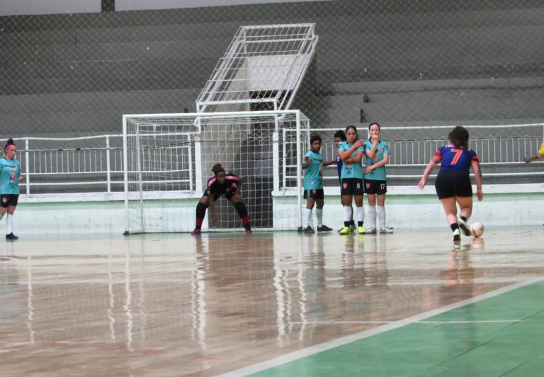 Arsenal e Manchester estão na final do Campeonato Municipal de Futsal Feminino