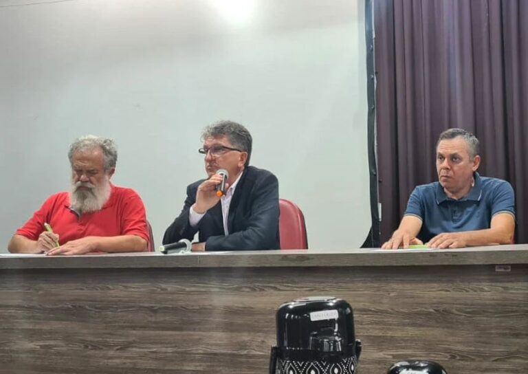 Agricultores participam de palestra sobre Associativismo Rural em São Sepé