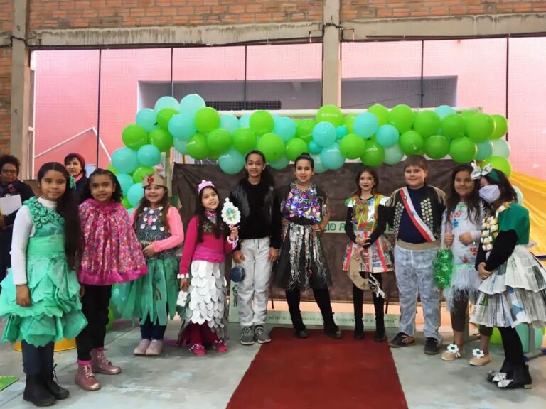 Semana do Meio Ambiente encerrou com concurso de fantasias e brinquedos em São Sepé