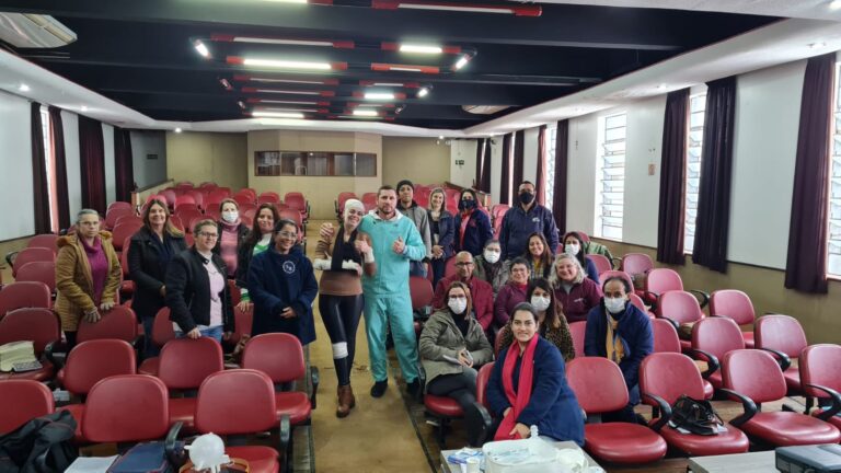 Escolas municipais recebem kits de primeiros socorros