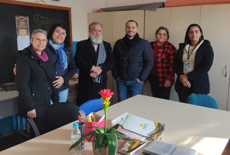 Escola Padre Théo terá revitalização do pátio para espaço lúdico