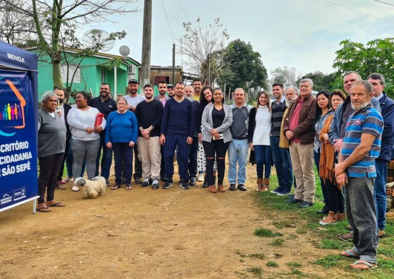 Famílias são beneficiadas com o programa Nenhuma Casa Sem Banheiro