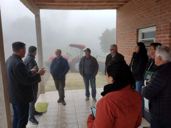 Produtores rurais sepeenses visitaram agroindústrias familiares em Itaara e Silveira Martins