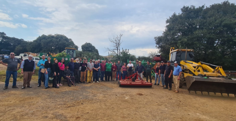 São Sepé recebe novo maquinário para auxiliar trabalho da Patrulha Agrícola