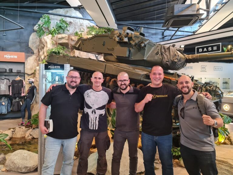 Instrutores de São Sepé palestram no maior complexo de tiro da América Latina