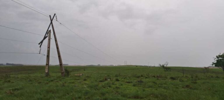 Temporal deixou vários bairros de São Sepé sem energia elétrica.