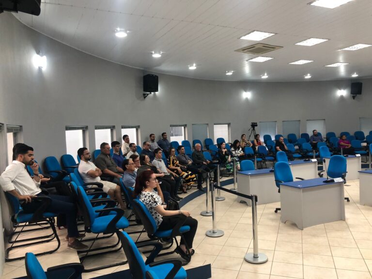 Subseção da OAB de São Sepé realizou palestra na Câmara de Vereadores.