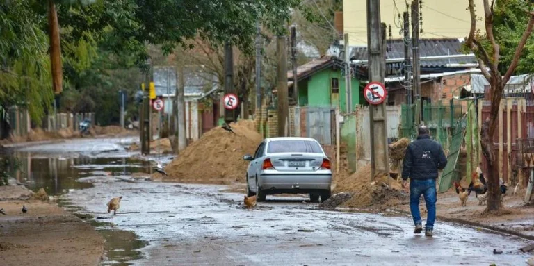 Ajuda do governo federal ao Rio Grande do Sul empaca em erros, inconsistências e indícios de fraudes.