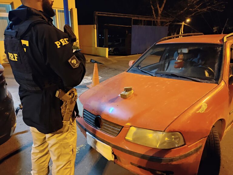 PRF recupera em Santa Maria veículo furtado em Santa Catarina