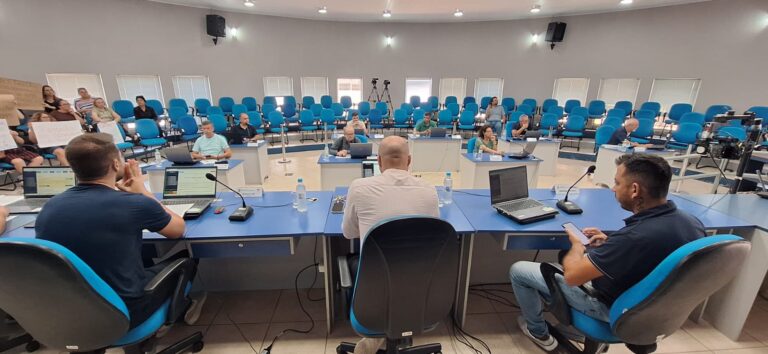 Câmara de Vereadores votou na manhã desta segunda-feira (23), quatro Projetos de Leis Ordinária e 65 Emendas Impositivas.