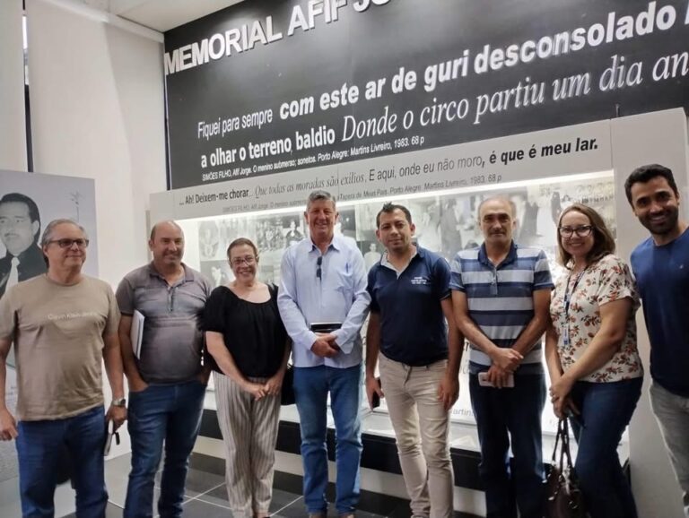 Reunião de comissão organizadora da Festa da Uva acertou os detalhes e projeções.