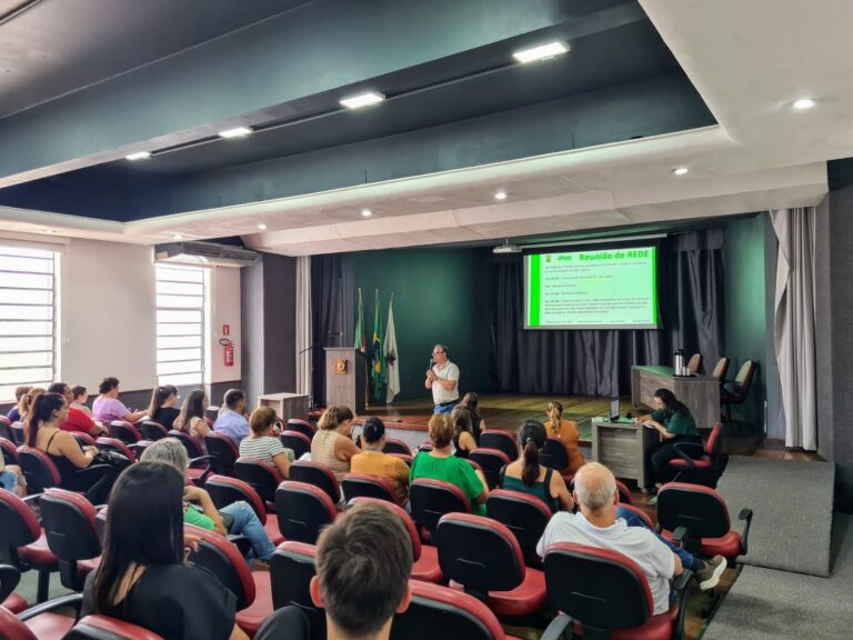 Reunião para implantação do sistema de Rede é realizada na tarde desta quarta-feira