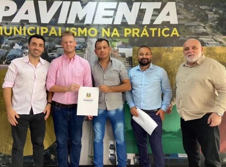 Comitiva sepeense teve reunião com a Sedur (Secretaria de Desenvolvimento Urbano e Metropolitano)