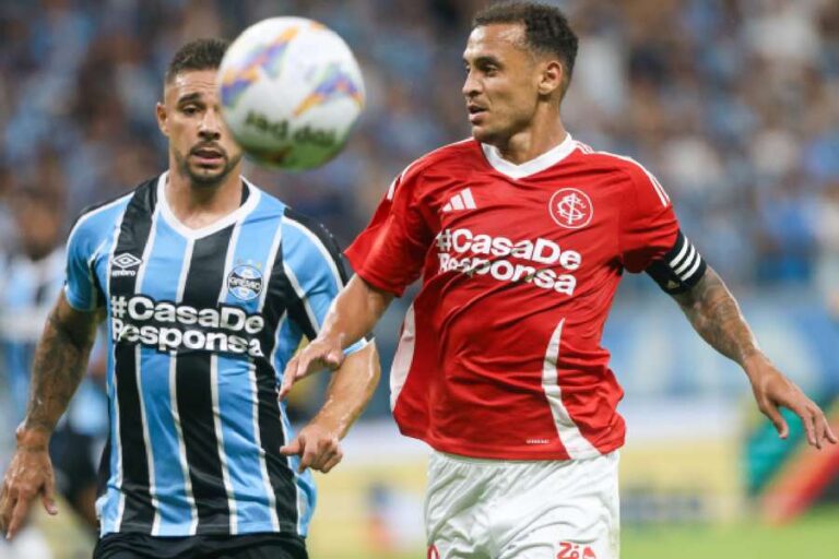 Grenal terminou empatado em 1 a 1.