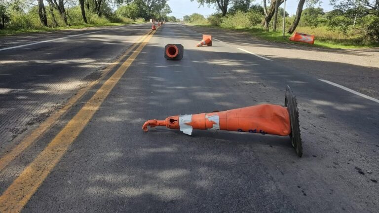 PRF autua motorista de caminhão que dirigia por 20 horas sem parar na BR-29