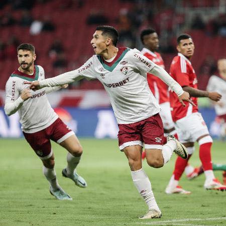 COLORADO TROPEÇA NO BEIRA-RIO DIANTE DO FLUMINENSE!
