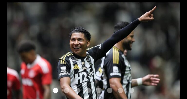 COLORADO PERDE PARA ATLÉTICO MINEIRO E FICA NO Z4 DO BRASILEIRÃO.