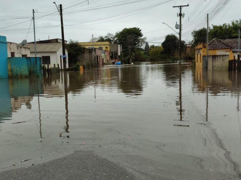 INUNDAÇÃO RIO VACACAÍ EM SÃO GABRIEL – RS