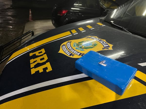 PRF prende traficante transportando cocaína em Caçapava do Sul
