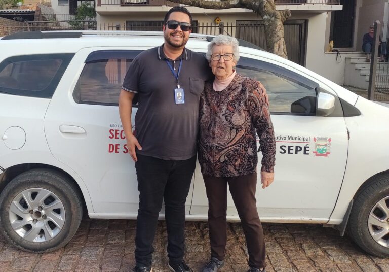 Paciente recebe homenagem no “Buzinaço pela Vida”