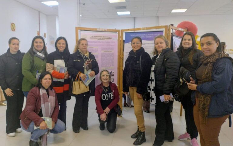 Servidores da Saúde participam do 8° Seminário Regional Integrado de Aleitamento Materno na UFSM