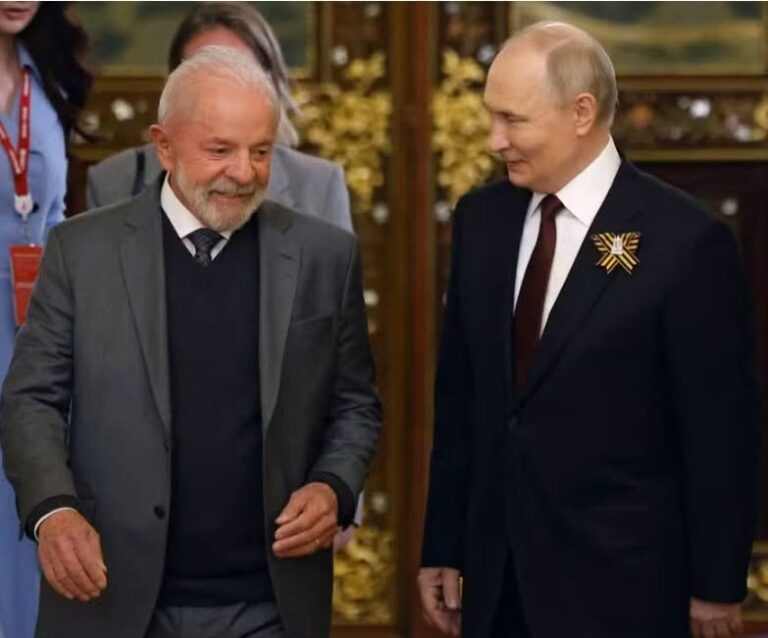 Lula e Putin falam por telefone após conversa de líder russo com Trump