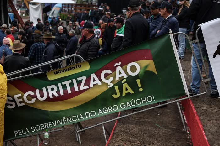 Lula anuncia R$ 12 bi para renegociar dívidas de até 100 mil produtores rurais