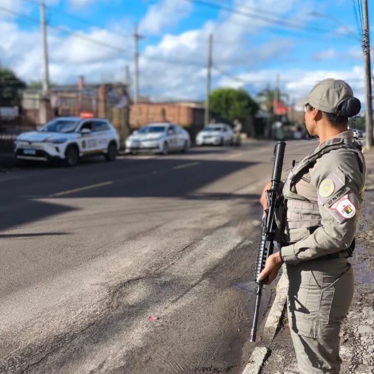 Foragido encontrado escondido dentro do saco de lixo é preso pela BM em Santa Maria.