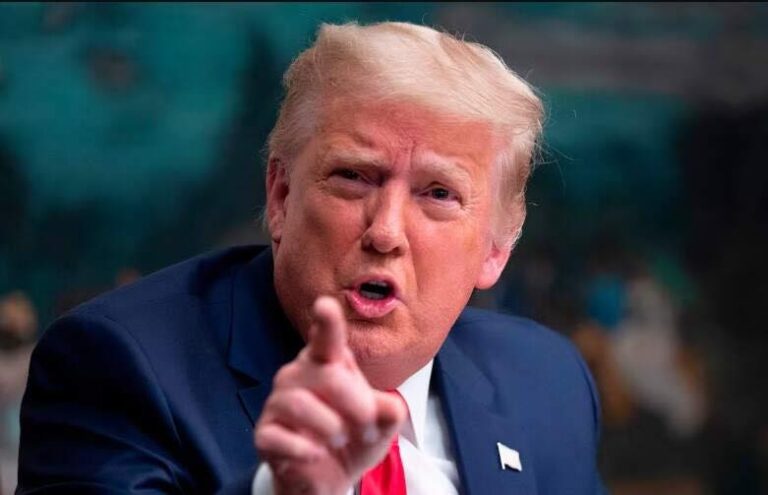 Guerra comercial: Trump anuncia taxa de 100% sobre produtos da China e abre nova fase de disputa