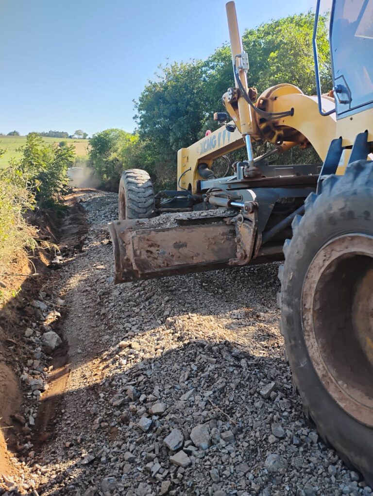 Secretaria de Infraestrutura segue com obras na cidade e interior