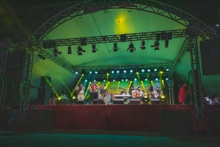 Festival gaúcho Califórnia da Canção Nativa desclassifica músicas feitas por IA.